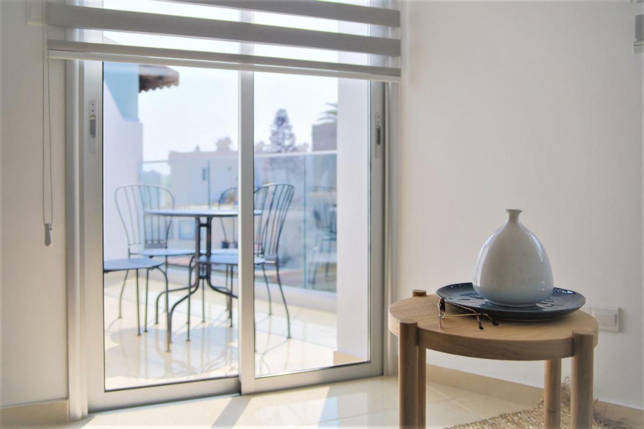 Phaedrus Living: Seaside Luxury Flat Lighthouse 68 Lägenhet Paphos Exteriör bild